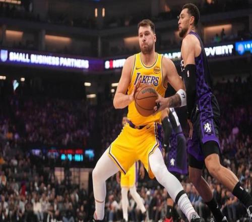 施羅德與球,隊無間合奏,展現競爭霸,球盟会官方网站入口,球盟会体育官网,球盟会体育登录入口,球盟会官方登录平台